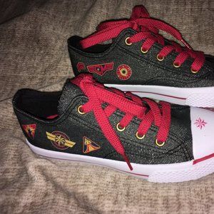 Capitan Marvel Kids Shoes Size 3